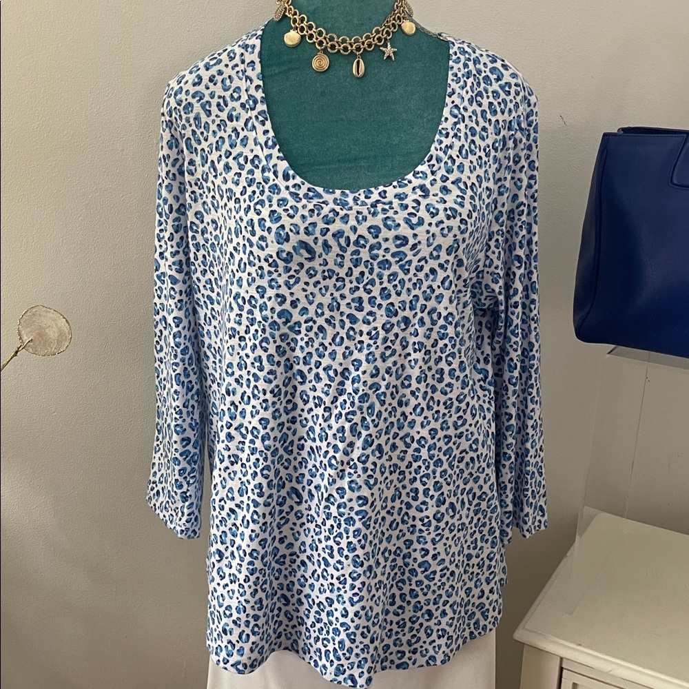 Tommy Bahama Blue Leopard-Print Long Sleeve Scoop Neck Top